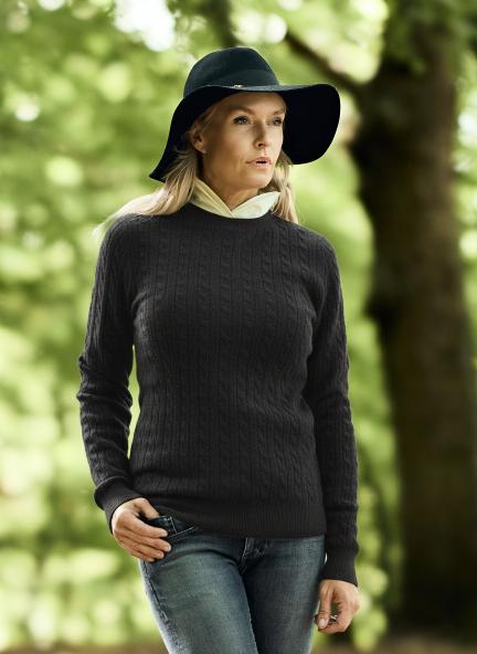 Women Crew Neck Cable Brown
