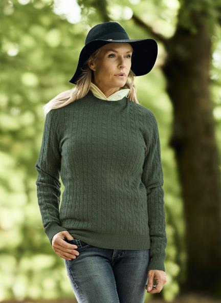 Women Crew Neck Cable Brown
